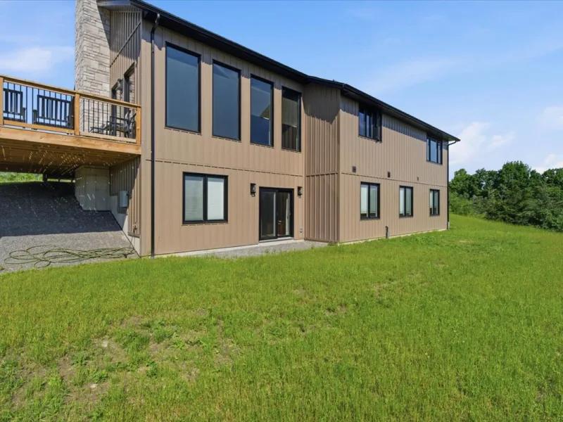 Windows & Doors by VGS Group at Frontier Homes - Pauley (photo 12 of 13)