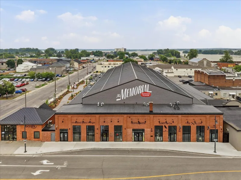 Commercial Glazing & Automatics by VGS Group at Memorial Marketplace (photo 5 of 12)